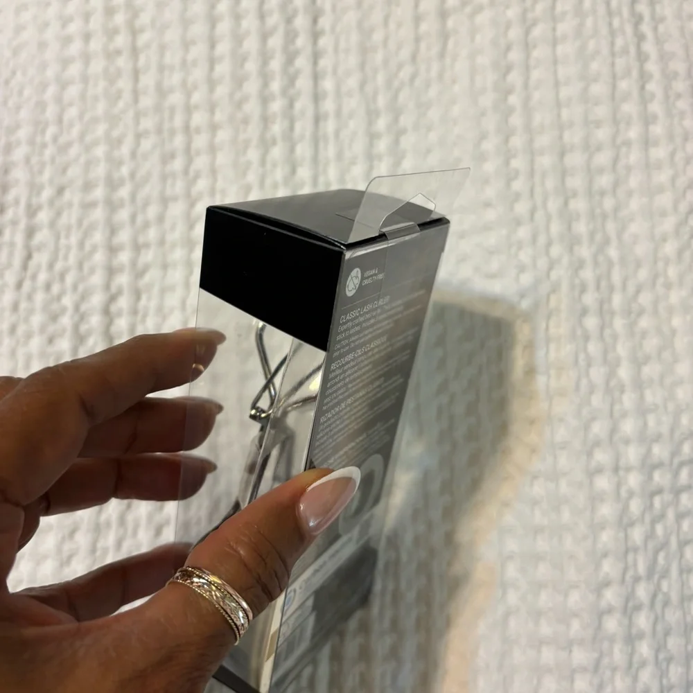 Silver Eyelash Curler